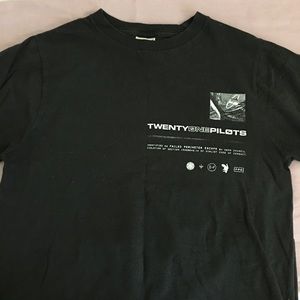 Twenty One Pilots Shirt!!